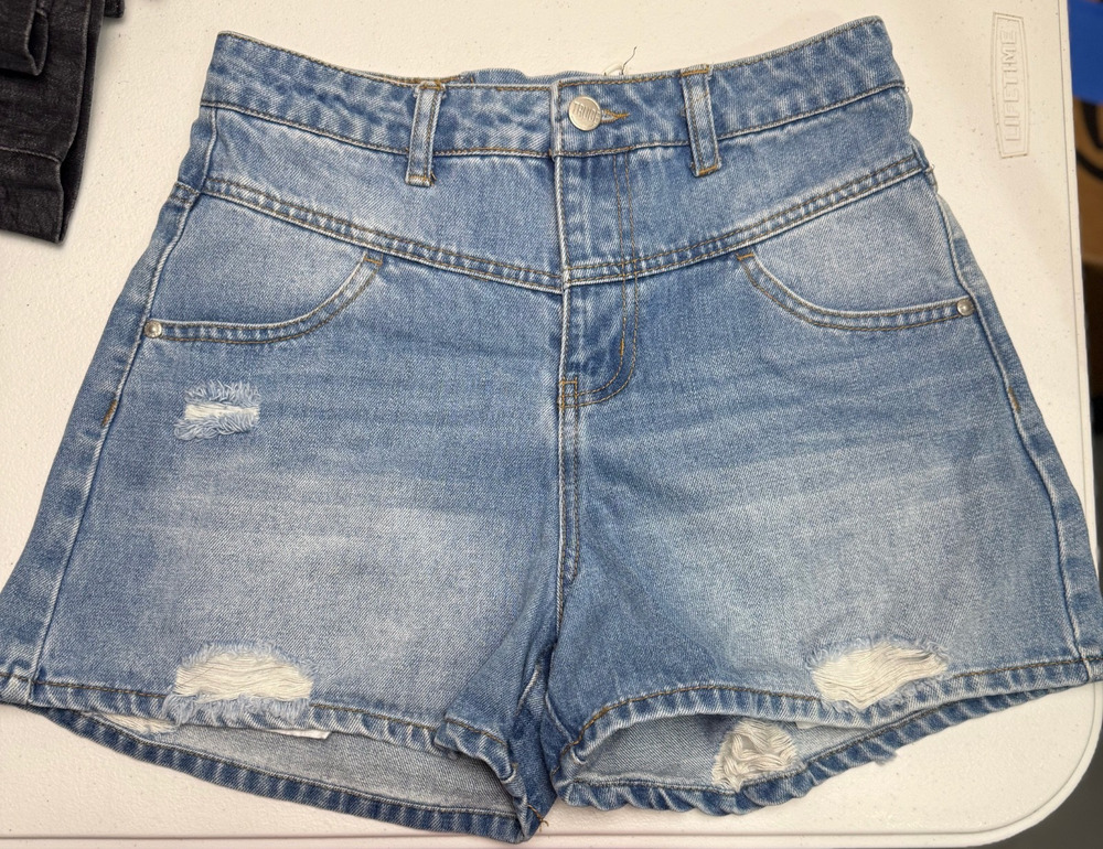 Truce Big Girls Denim Shorts Blue Medium Stone Rinse Size 14 Laced Distressed